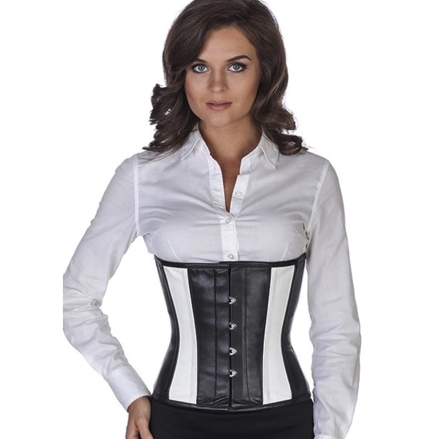 Korsett Schwarz Weiß Leder Taillen lw35 Modell trägt das Taillenkorsett-Lederkorsett in schwarz/weiß in der Vorderansicht für eine Taillenreduktion um bis zu 10cm.